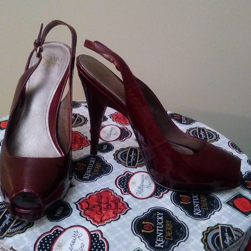 Peep toe heel - Picture 1 of 2